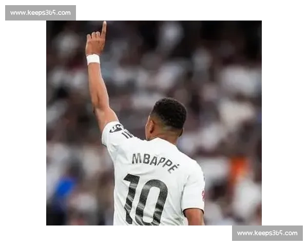 曼联 15 岁新星庆皇马德比胜：转发姆巴佩名场面藏野心